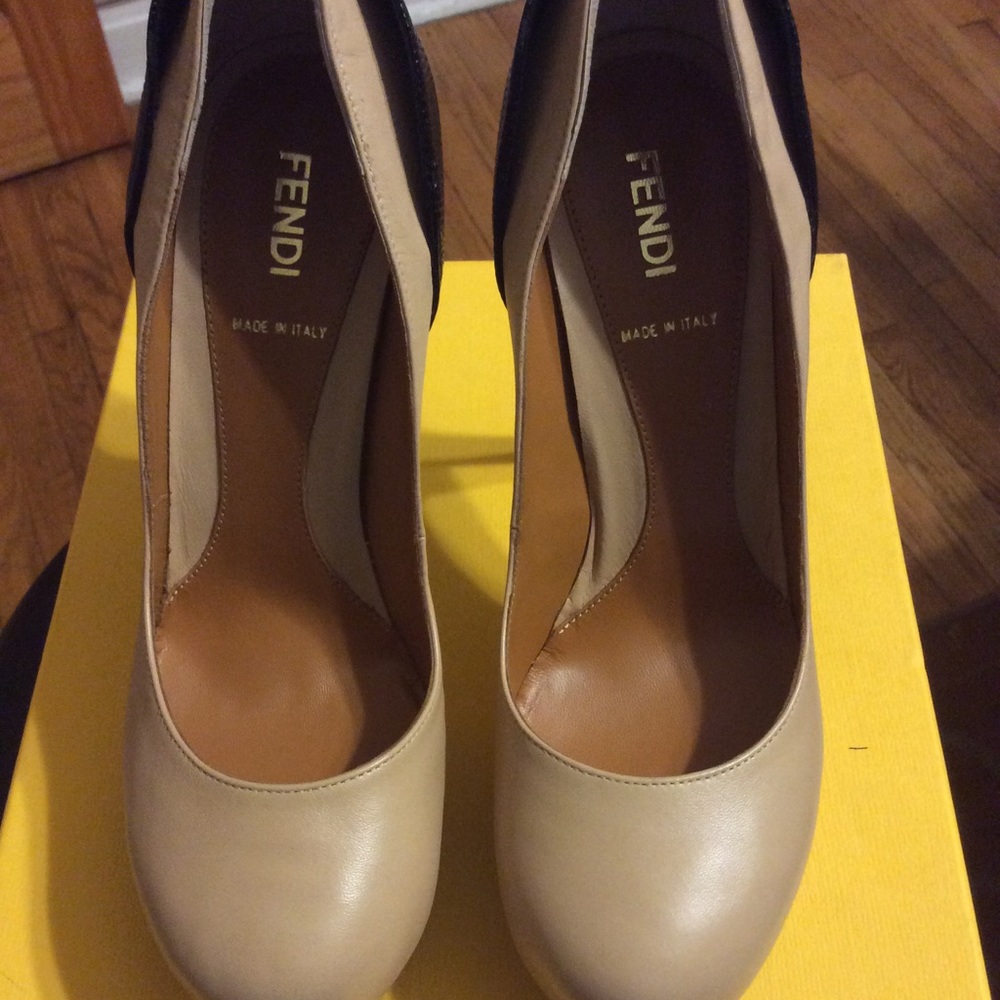 Fendi Pumps